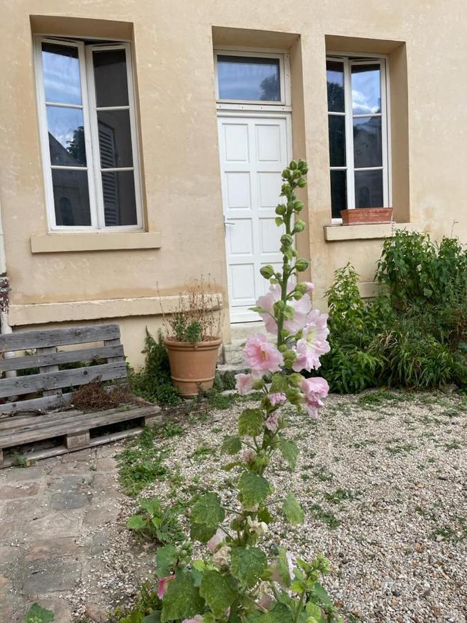 Tiers Lieu De L'Ermitage Hotel Versalhes Exterior foto
